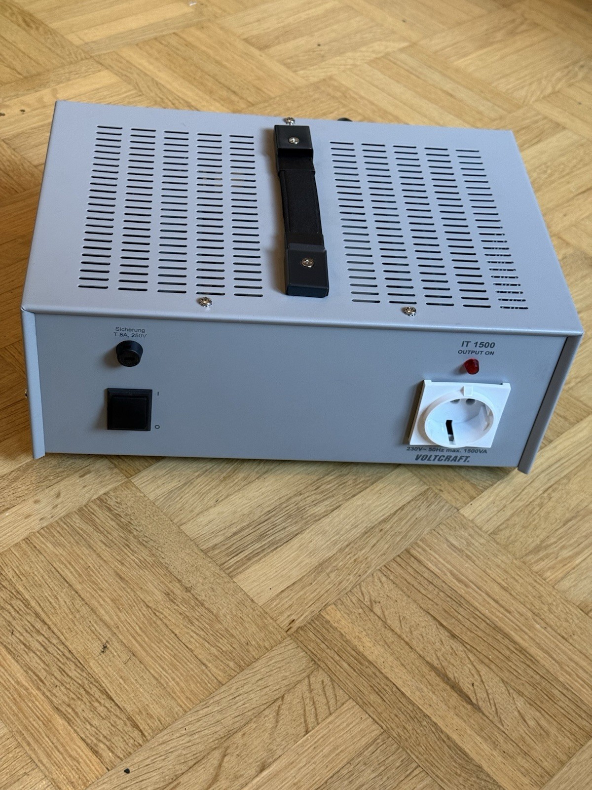 Voltcraft IT 1500 Trenntransformator 1500 VA wie Neu!