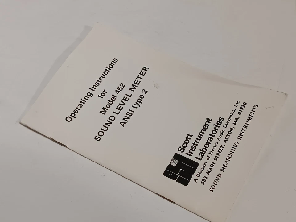 Scott Instrument Model 452 Sound Level Meter w Accessories, Case, and Manual - Image 4 of 4