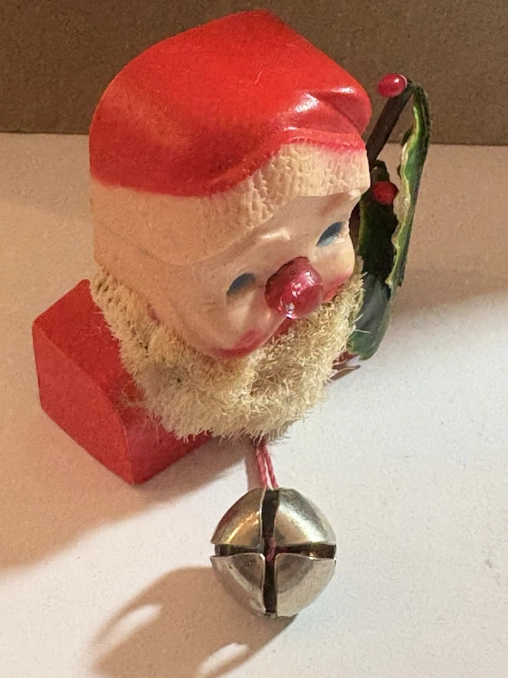 Santa Claus 1960’s Light Up Pin Chenille Beard Christmas Jewelry Jingle Bells - Image 3 of 4