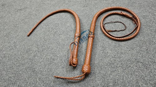 Premium Leather 4 Feet Real Tan Bullwhip & 31'' Kinky Flogger Stingy Bullwhip - Picture 28 of 29