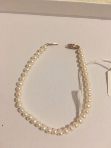 Vintage Estate Fresh Water Pearl 4-5mm Bracelet RTI W/ 10K Gold Clasp 7.5” - Picture 1 of 6