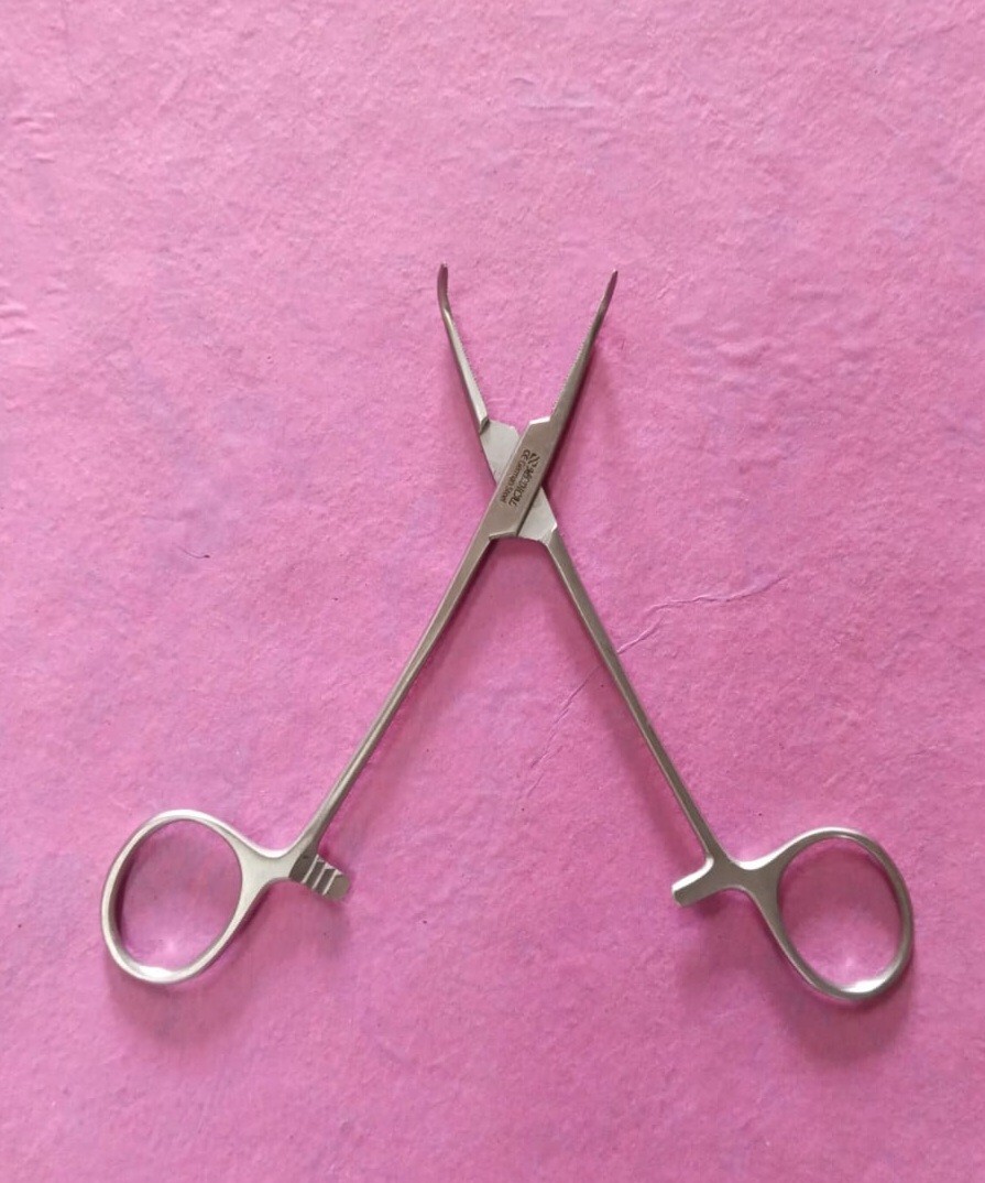 Mixture Forcep Right Angle Clamp Forceps 6 Inch Surgical Instrument Set