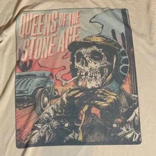 Queens of the Stone Age 90s Rare design sand T shirt Classic tee NH16950