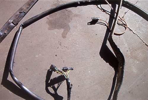 70 71 72 CHEVELLE STATIONWAGON FRONT TO REAR FLOOR WIRE HARNESS OEM - Picture 3 of 3