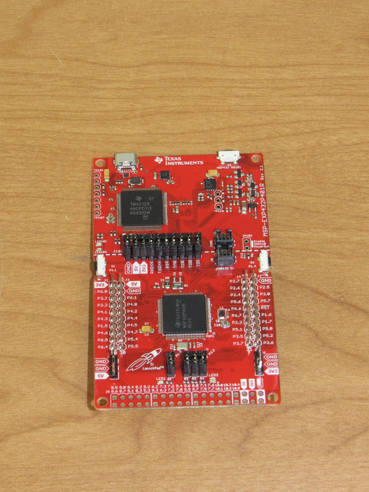 Texas Instruments LaunchPad Development Board MSP-EXP432P401R - Thumbnail 4