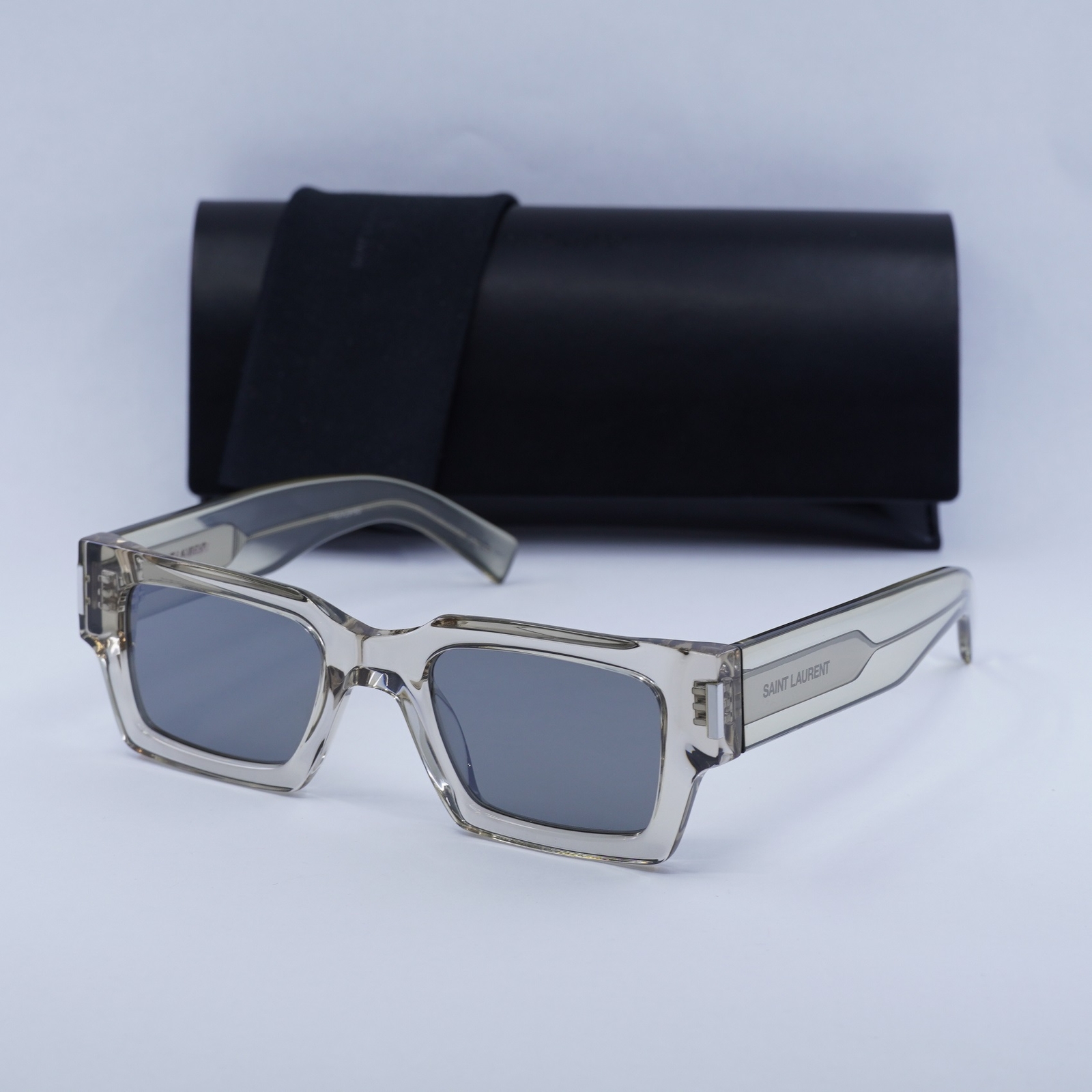 Nuovo SAINT LAURENT SL572 003 Beige Cristallo Grigio con Specchio Argento 50 22 145 S...