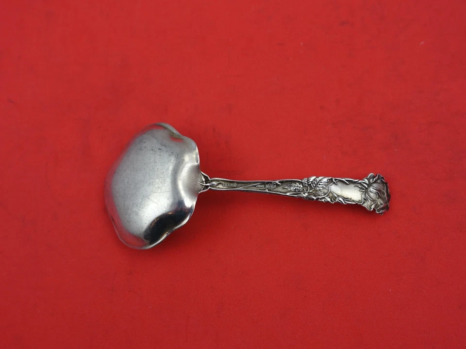 Cuchara de nuez de plata esterlina Bridal Rose de Alvin elegante no perforada 4 1/2" para servir Foto 2 de 2