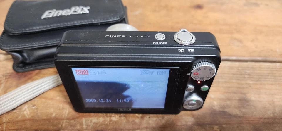 Fujifilm FinePix J110w Digital Camera 10MP, photo 4 of 5