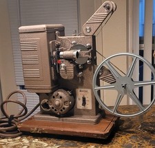 Vintage Keystone Brightbeam K-70 8mm Film Movie Projector with case- WORKS
