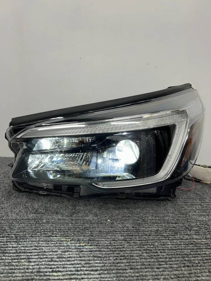 Faro LED OEM 2019 2020 2021 Subaru Forester (izquierdo/conductor) Foto 2 de 4