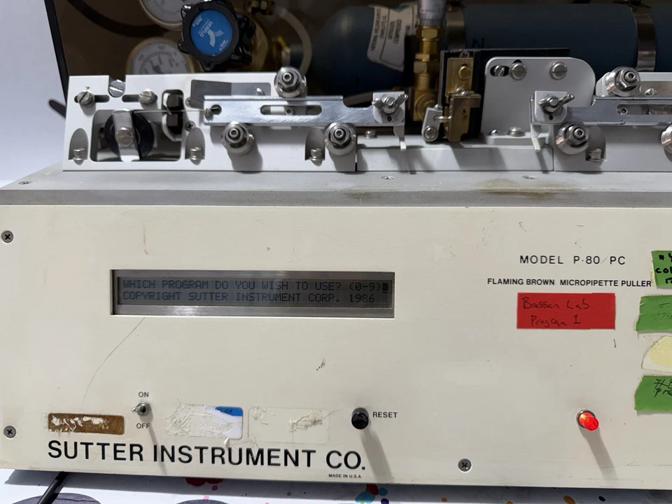 Extrator de micropipeta marrom flamejante Sutter Instruments modelo P 80/PC - Imagem 3 de 4