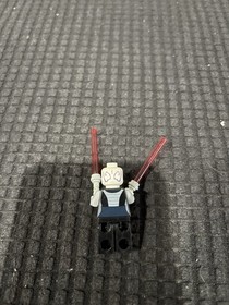 LEGO Star Wars Asajj Ventress Minifigure 7676