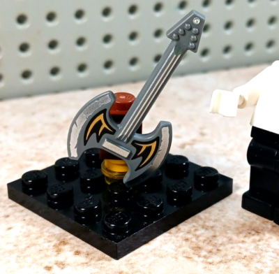 NEW LEGO Axe Guitar ELECTRIC BAT WINGS Free Stand Silver Blades