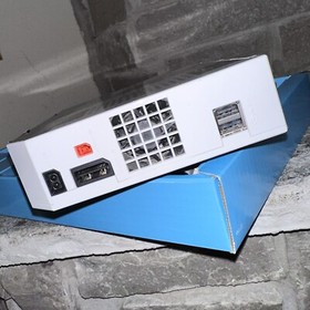 Nintendo Wii Console System in Original Box + 3 Controllers RVL-001 w/ NES Skin