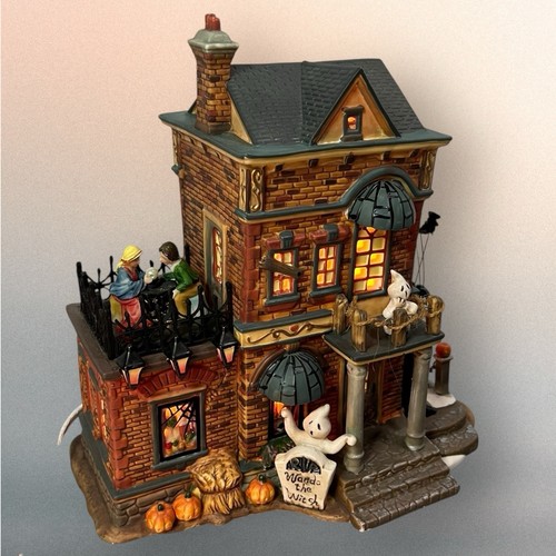 Walmart Dept 18 Villaggio di Halloween Set 2 Porcellana Casa Illuminata più extra - Foto 19 di 21