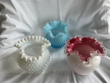 VINTAGE FENTON HOBNAIL (3) RUFFLE GLASS BOWLS