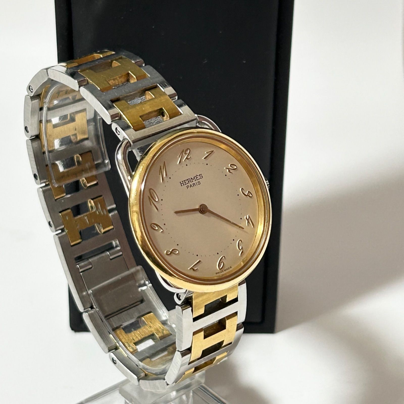 HERMES Arceau SS / GP Quartz Wristwatch Silver / Gold Diameter 33mm Unisex image 4