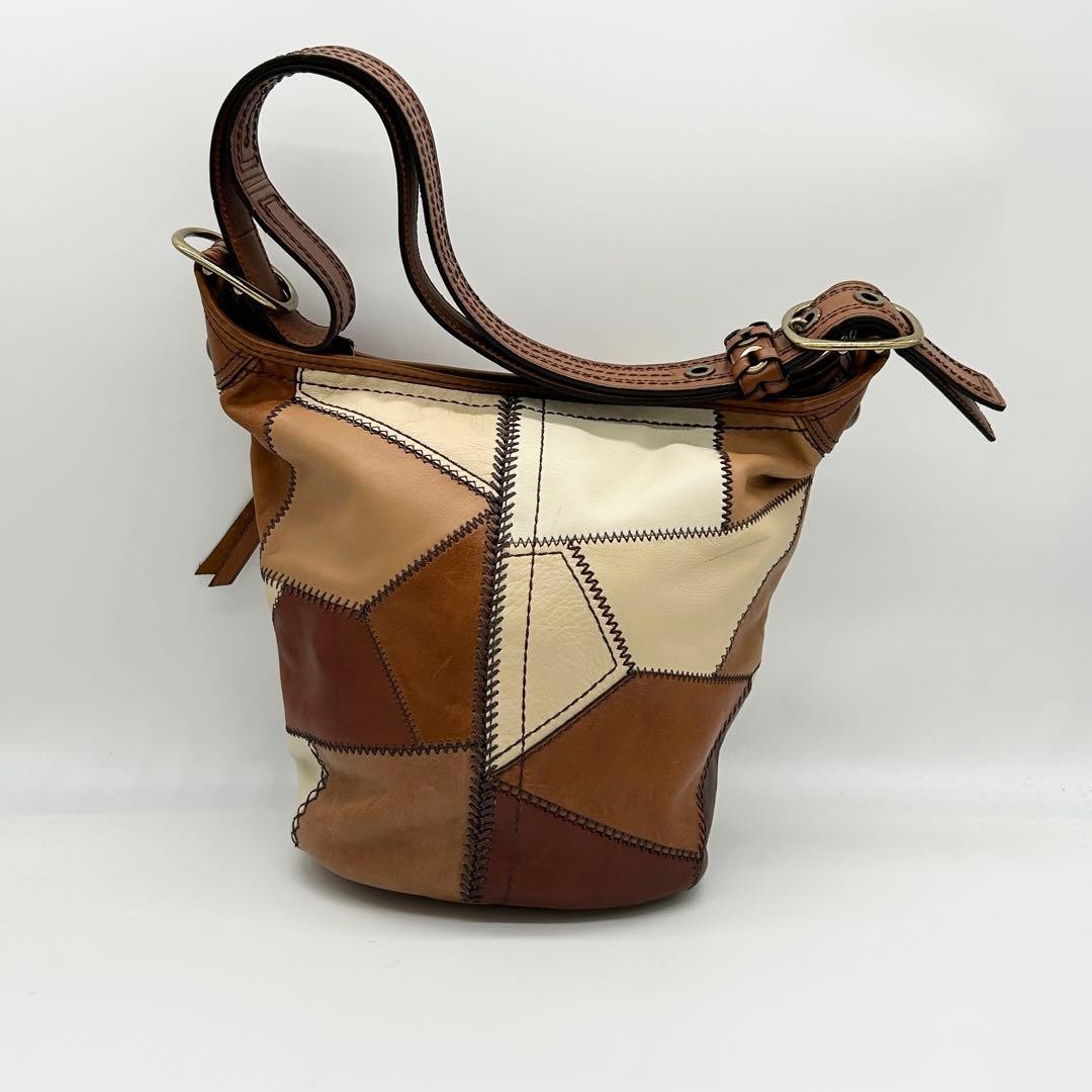 COACH Patchwork Limited Edition Shoulder Bag Used… - image 2