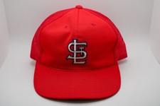 Vintage St. Louis Cardinals Snapback Red Hat HB1