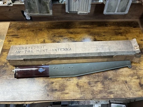 Airaco WW2 Era Military Aircraft Radio Antenna