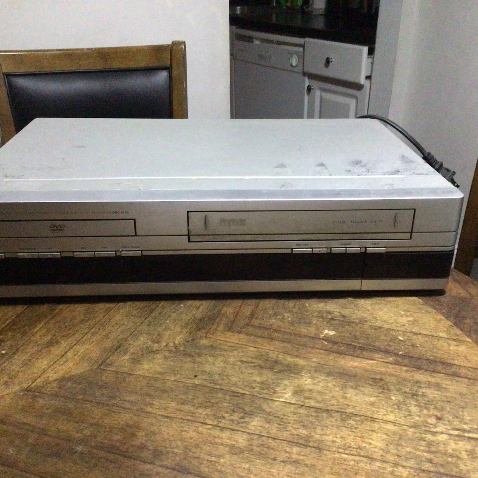 RCA DVD Player /Video Cassette Recorder 3850R-Z243M - Image 3 of 4