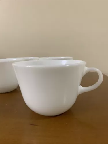 Vintage Pyrex White Coffee Tea Cups Mugs Milk Glass Set Of 4 