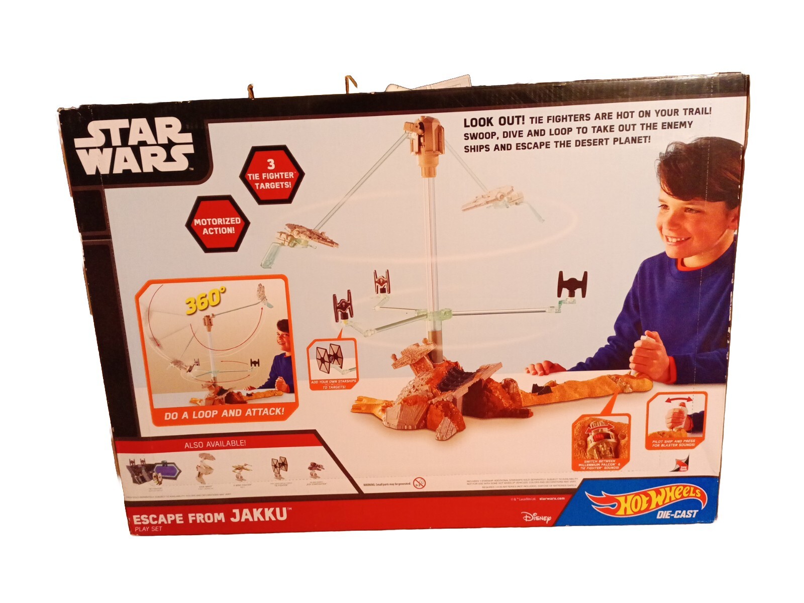 Hot Wheels Disney / Star Wars Escape from Jakku Play Set - NEW
