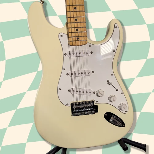 Fender Squier Standard Stratocaster – 1998  - Arctic White, Excellent Condition
