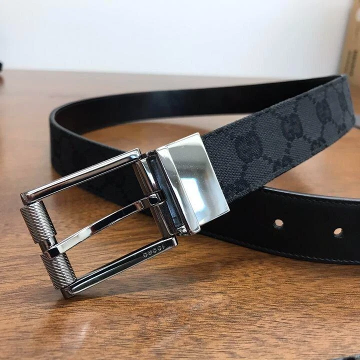 Authentique ceinture Gucci vintage monogramme GG deadstock pas utilisée