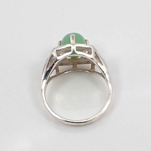 2.32ct Oval 9x7mm Light Green AUS Chrysoprase Signet Ring 925 Sterling Silver - Picture 7 of 10