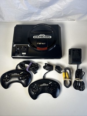SEGA GENESIS Complete Console MK-1601 (Model 1) High Definition Graphics W 2 Con