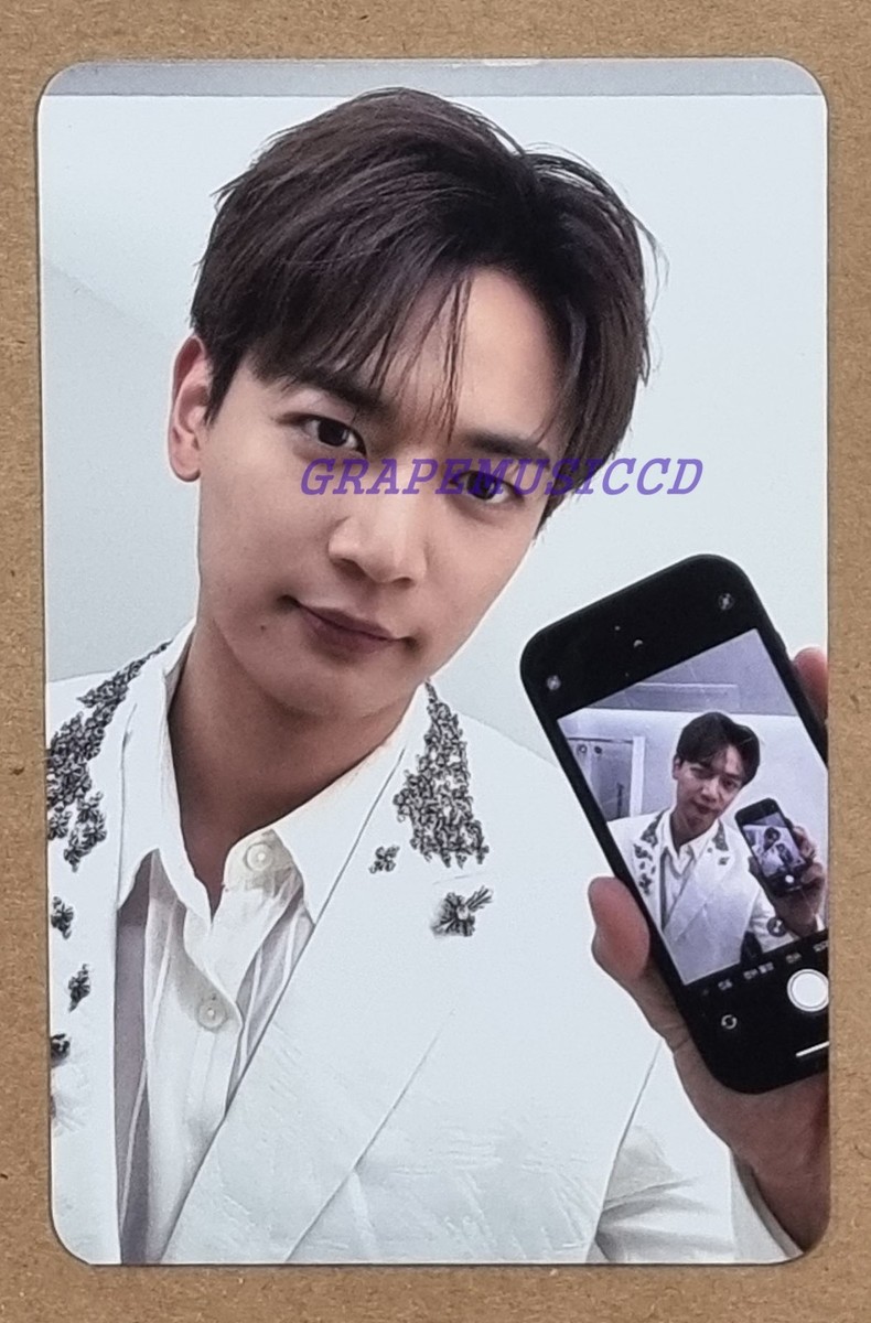2025 SHINee World VII E.S.S.A.Y DIGITAL CODE ver. KTOWN4U POB