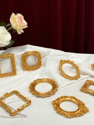 Europäischer Stil Retro Golden Mini Bilderrahmen Schmuck Requisite