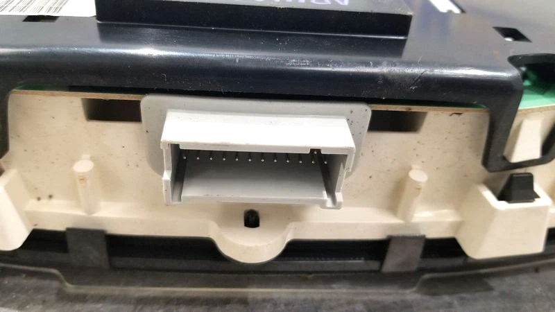 2000-2002 Chevy Silverado 1500 2500 3500 Speedometer Cluster MPH AT US OEM - Image 4 of 4