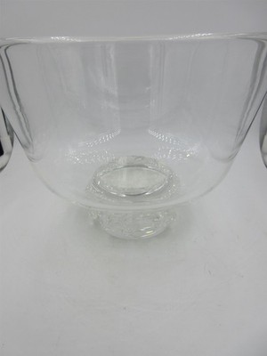 Antique Beautiful heavy Crystal Clear Large Serving Bowl 8  H x 9  W