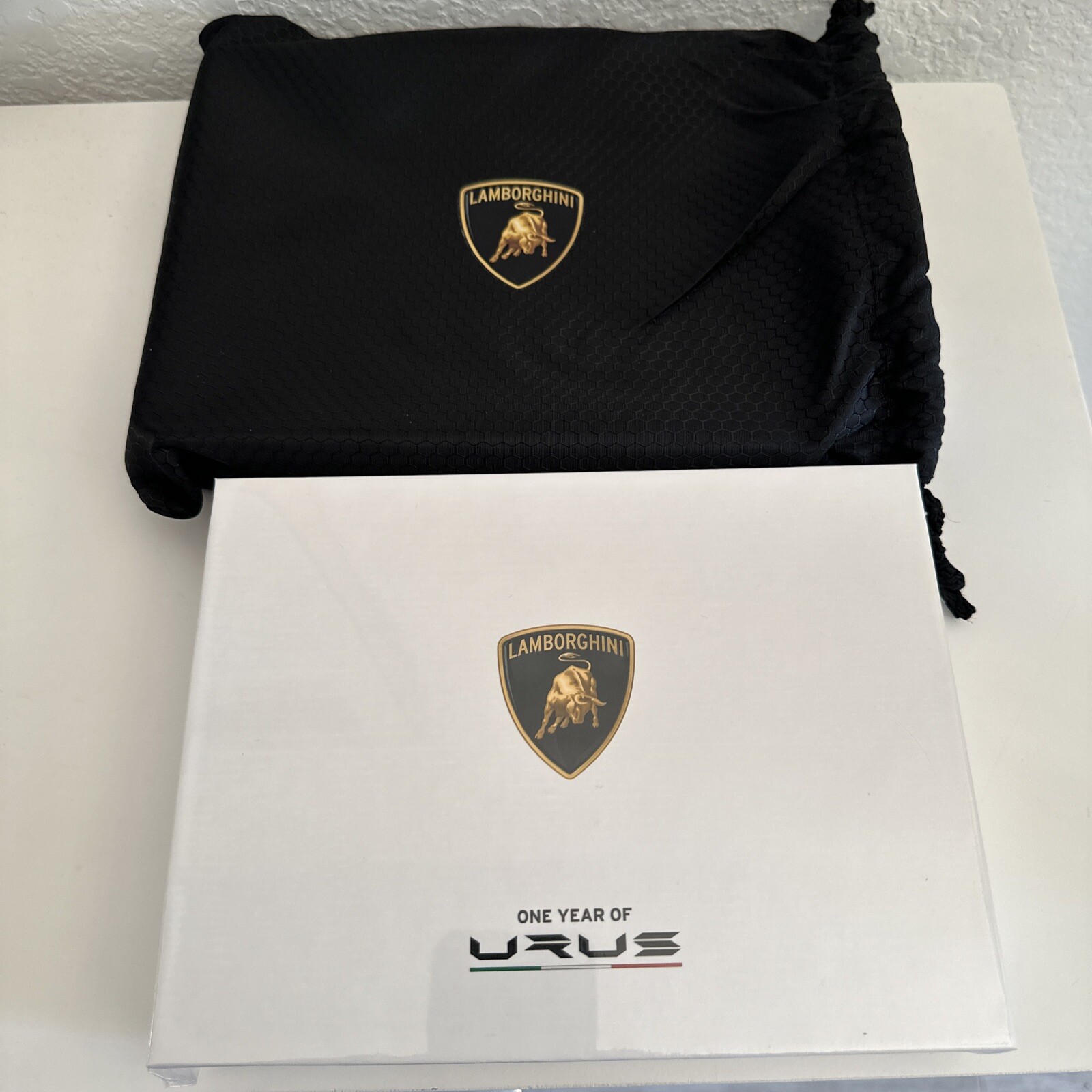 OEM Lamborghini Urus Owner Plate Plaque "One Year Of Urus" New In Box