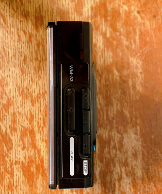 SONY WALKMAN WM-33 Made in 1983 RARE Playback confirmed SONY WALKMAN WM-33 Made in 1983 RARE Playback confirmed