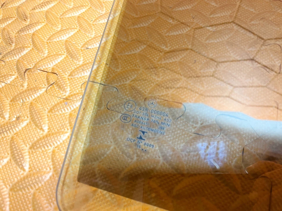 15-21 MERCEDES-BENZ C300 W205 PUERTA PASO TRASERO DERECHO VENTANA CRISTAL TINTADO OEM Foto 2 de 3