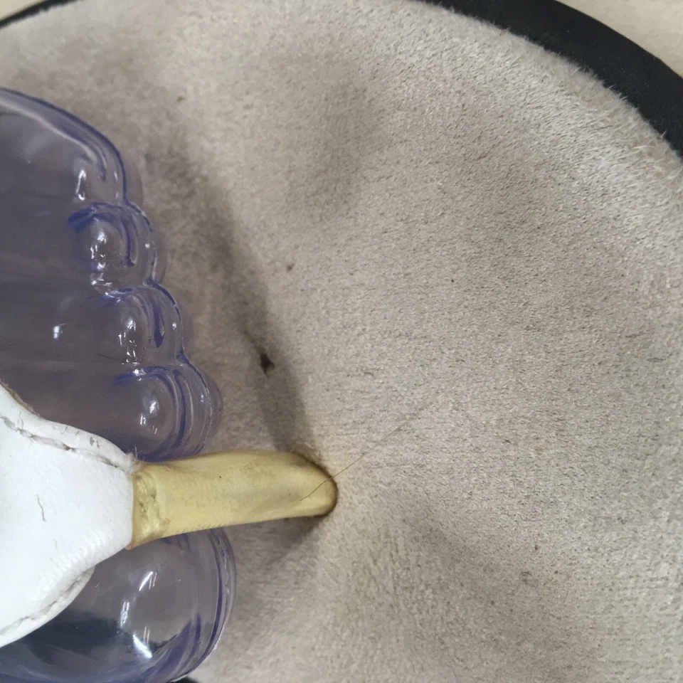 白色山地凉鞋女式 9 M Clara 人字拖丁字裤白色人造皮革 — 第 3/4 张图片