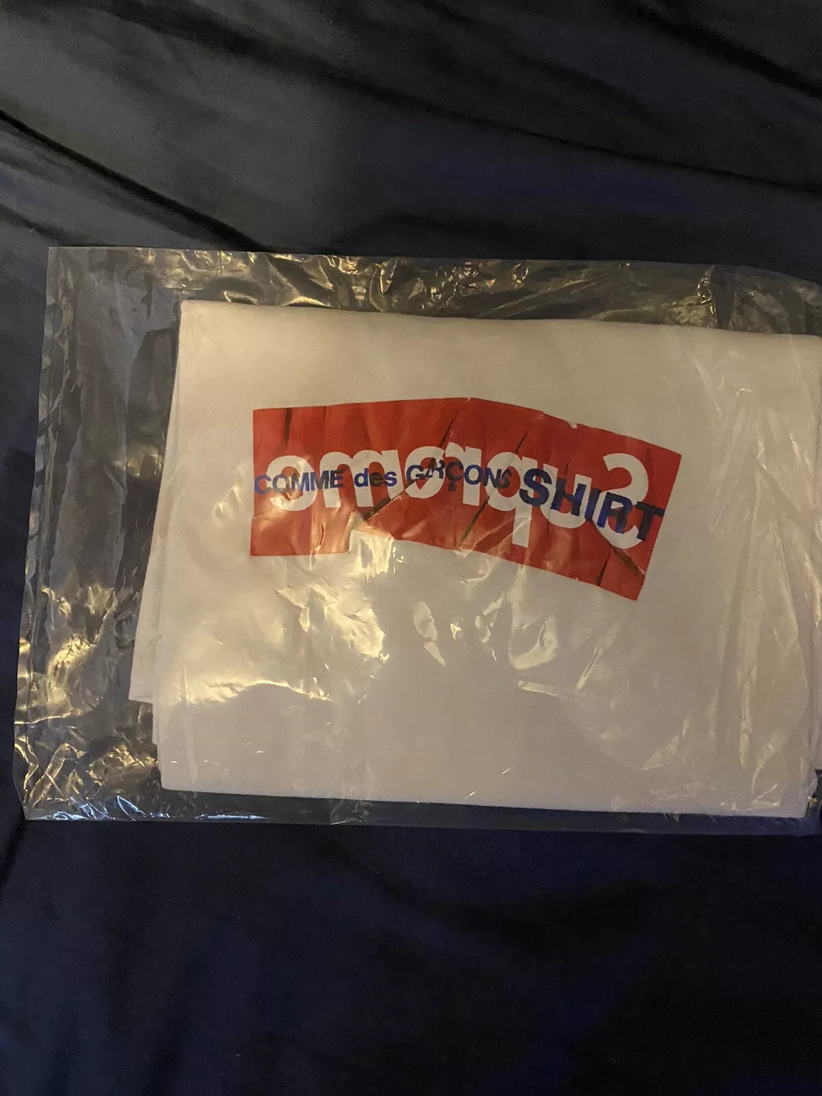 T shirt logo Supreme x Comme Des Garcons SS17 authentique boîte blanche taille L CDG 