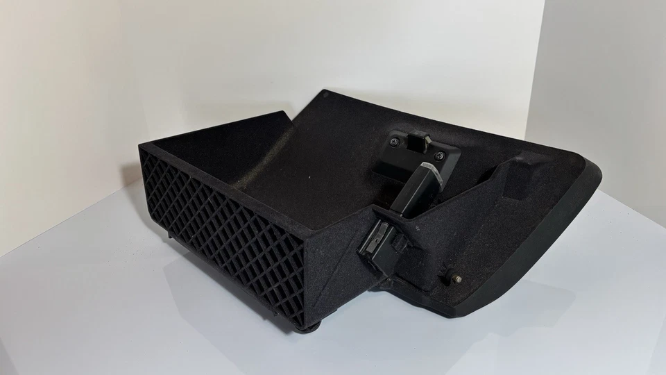 BMW E39 5-Series Sedan Black Glovebox with Latch 540i 528i530i 1997-2003 OEM - Image 4 of 4