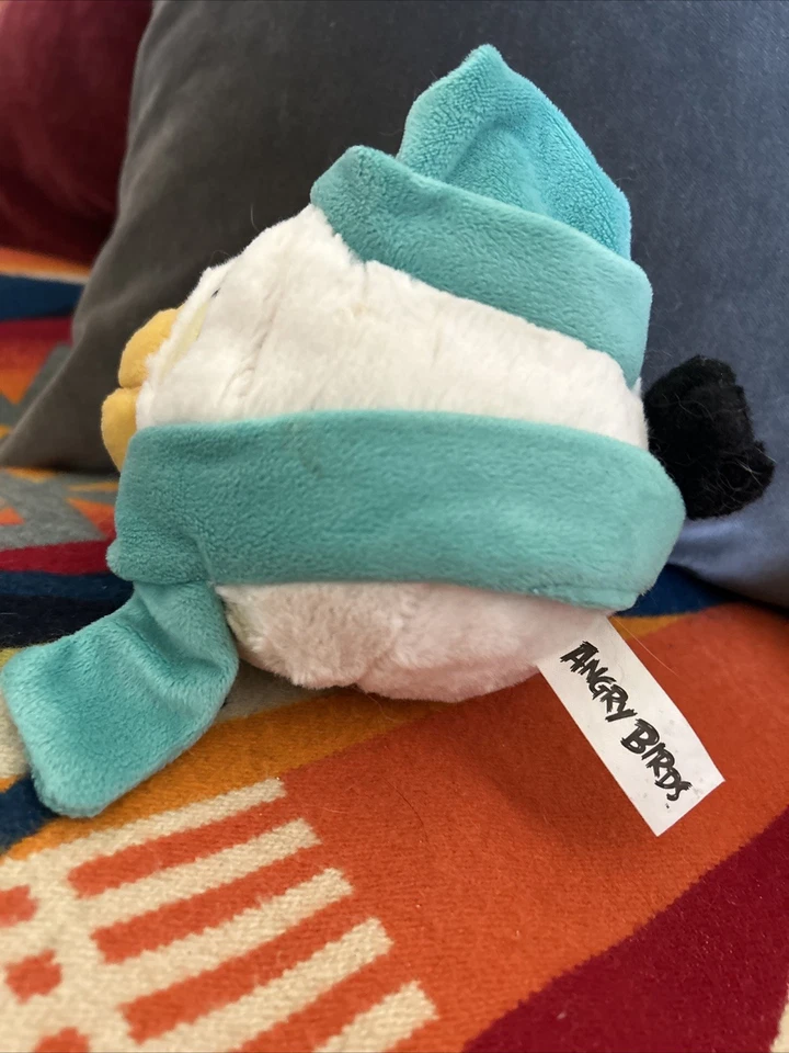 RARE Angry Birds Plush Winter Matilda White Bird 5” Commonwealth - Image 3 of 4