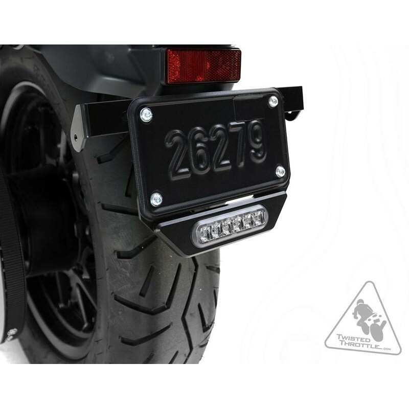 Feu stop DENALI B6 plaque d immatriculation ideal pour les voyages moto de nuit et roadtrips