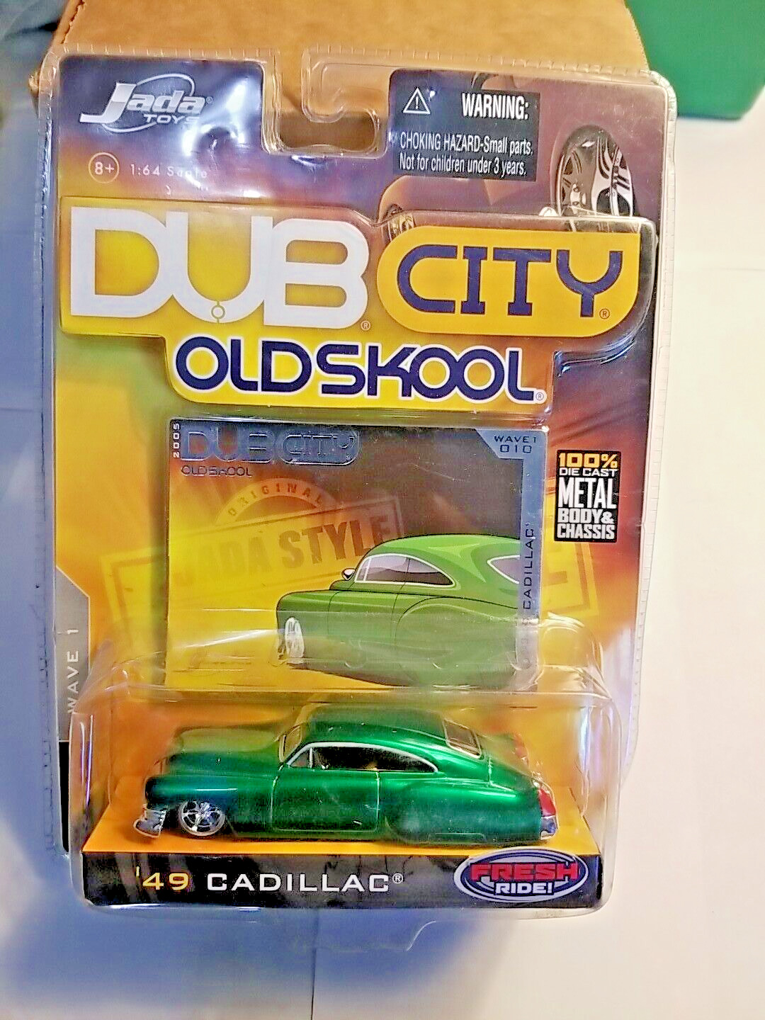 2005 Jada Toys  Dub City Old Skool&period; &apos;49 Cadillac
