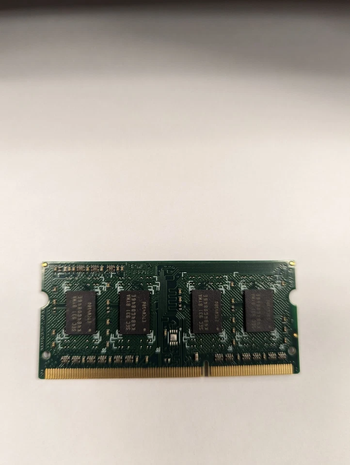 Innodisk 4GB DDR3L 1600MHz SO-DIMM 204-Pin RAM Memory M3S0-4GSSCLPC-979 - Image 2 of 2