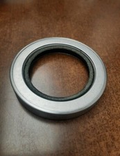 5 Ton Front Axle Shaft Tube Seal M54 M809 M939 500135 A1805h60 5 Ton Front Axle Shaft Tube Seal M54 M809 M939 500135 A1805h60
