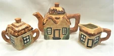 Vintage Ceramic Thatched Roof Tea Set Tea Pot Sugar Creamer Unmarked 