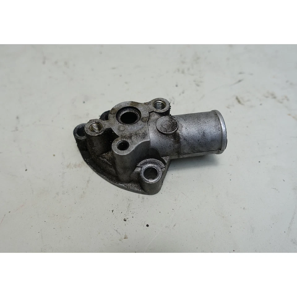 Soporte de montaje 84-88 BMW E30 318i M10 325e M20 ETA para inyector de arranque en frío OEM Foto 2 de 4