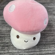 Mushroom Plush Toy Cute Kawaii Pink Mushroom Plushie Stuffed Pillow Mush Decor