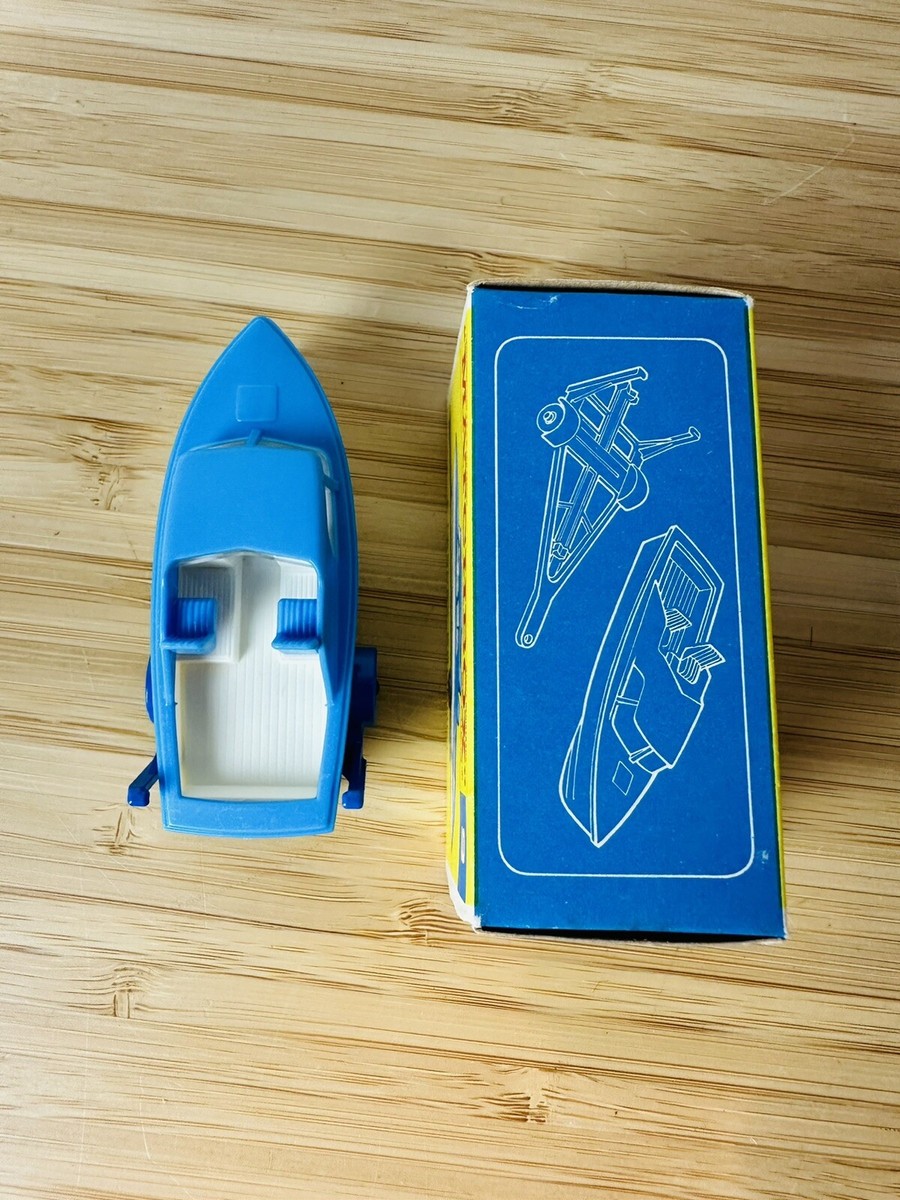 最終値下げ！レズニーマッチボックス9 　クルーザー&トレイラー Lesney Matchbox - #9 Boat and Trailer Mint With Original Box